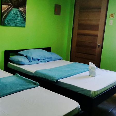 In-N-Out Hostel سيكويجور المظهر الخارجي الصورة