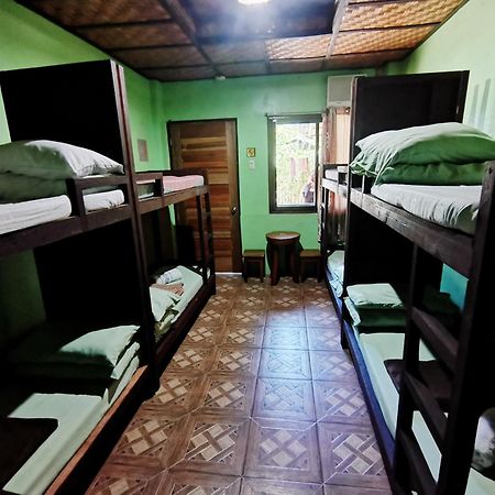 In-N-Out Hostel سيكويجور المظهر الخارجي الصورة