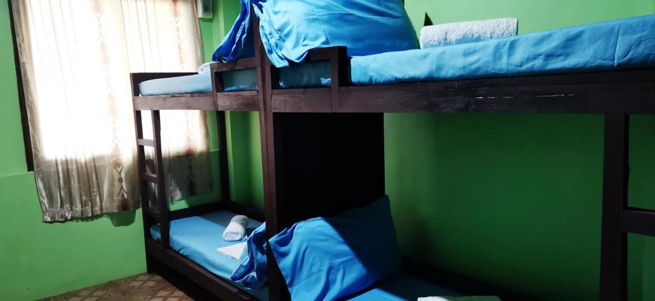 In-N-Out Hostel سيكويجور المظهر الخارجي الصورة