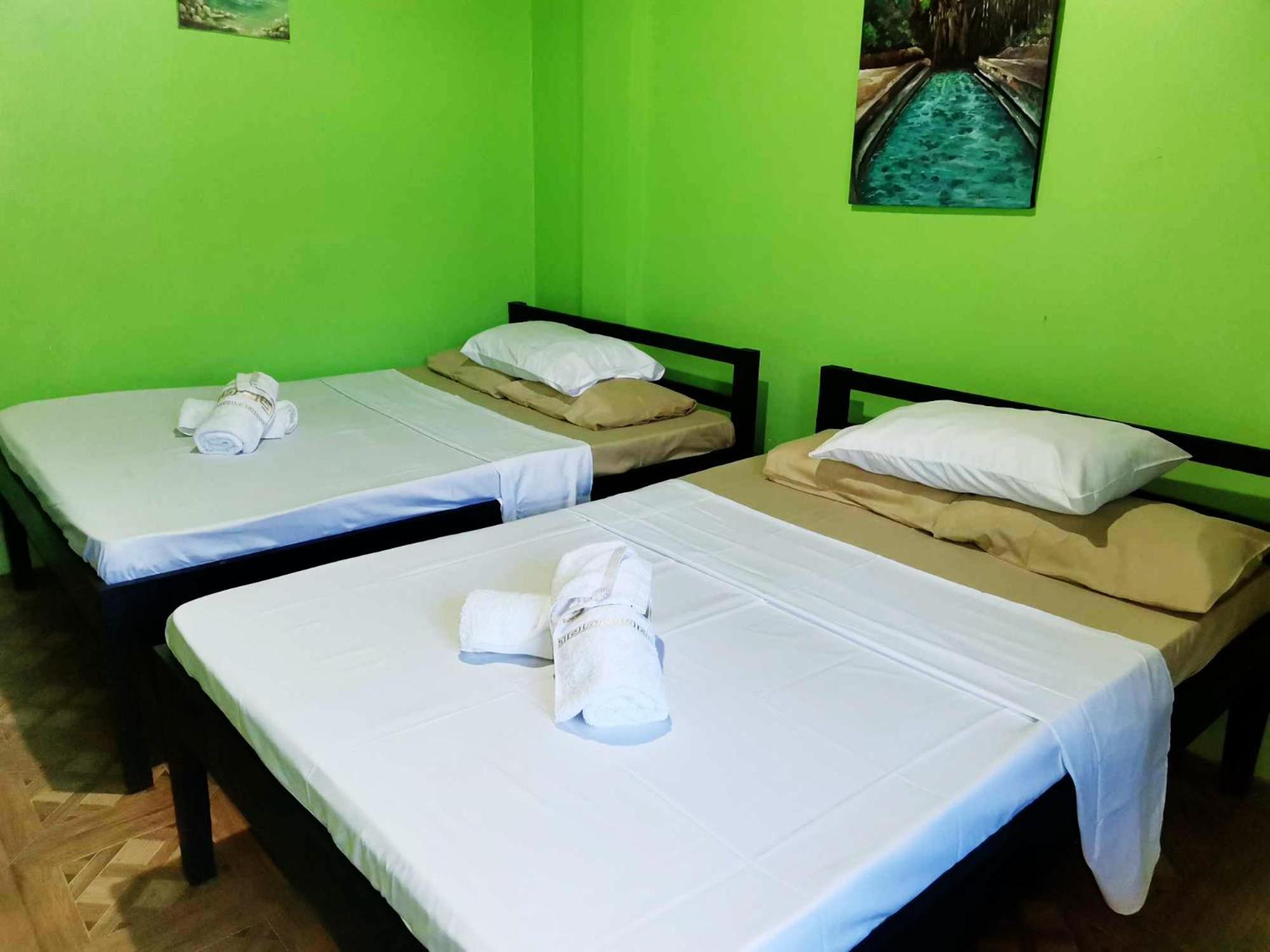 In-N-Out Hostel سيكويجور المظهر الخارجي الصورة
