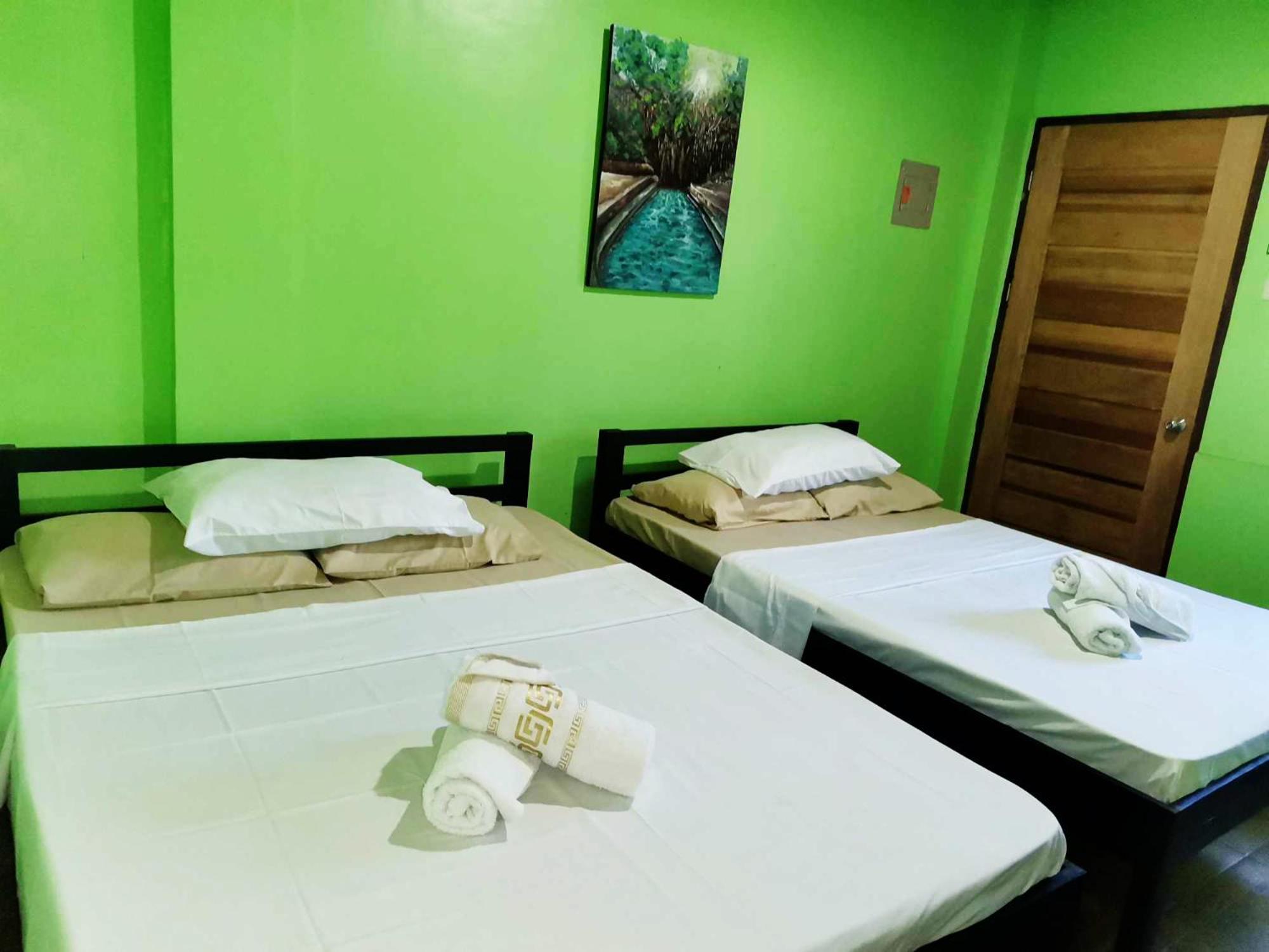In-N-Out Hostel سيكويجور المظهر الخارجي الصورة