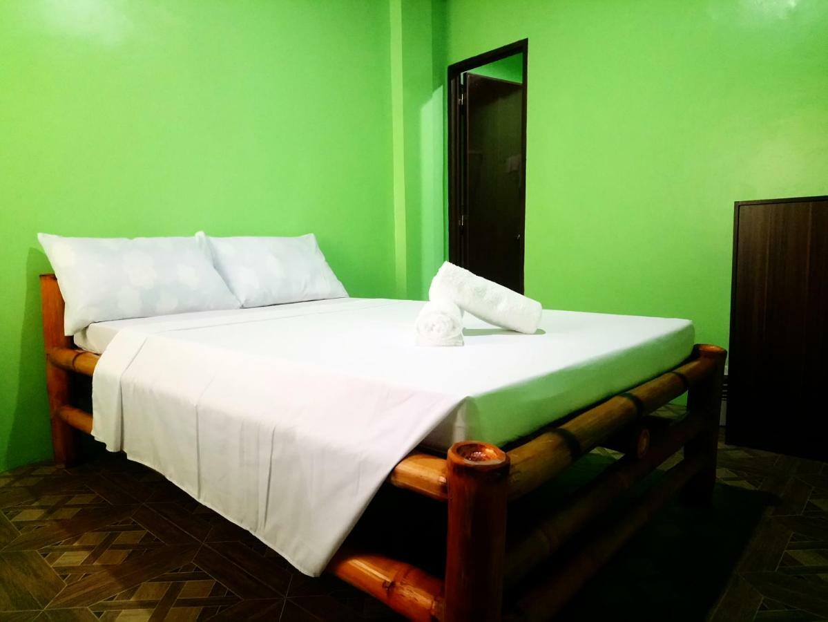 In-N-Out Hostel سيكويجور المظهر الخارجي الصورة