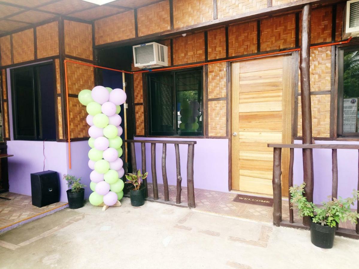In-N-Out Hostel سيكويجور المظهر الخارجي الصورة