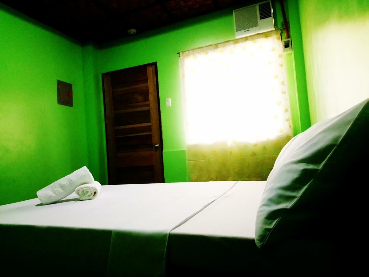 In-N-Out Hostel سيكويجور المظهر الخارجي الصورة