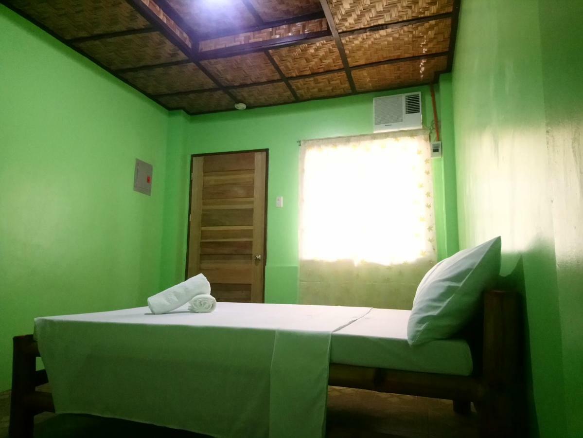 In-N-Out Hostel سيكويجور المظهر الخارجي الصورة